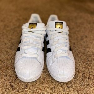 ADIDAS SUPERSTAR
